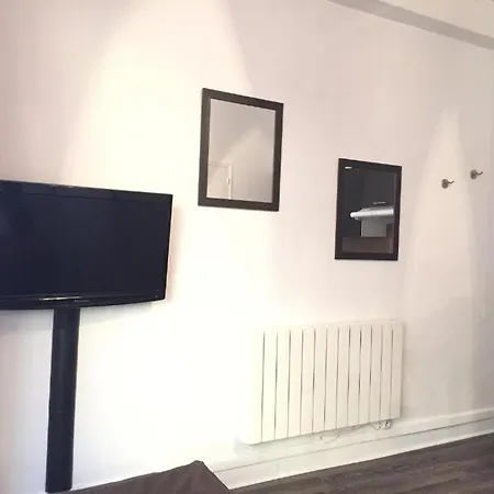 Апартаменты Chatelet Cozy Flat *